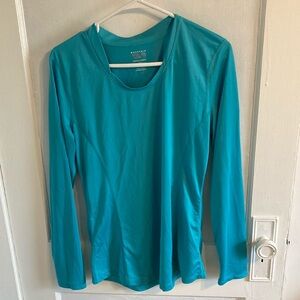 Mountain Hardware woman’s lightweight wicking layer